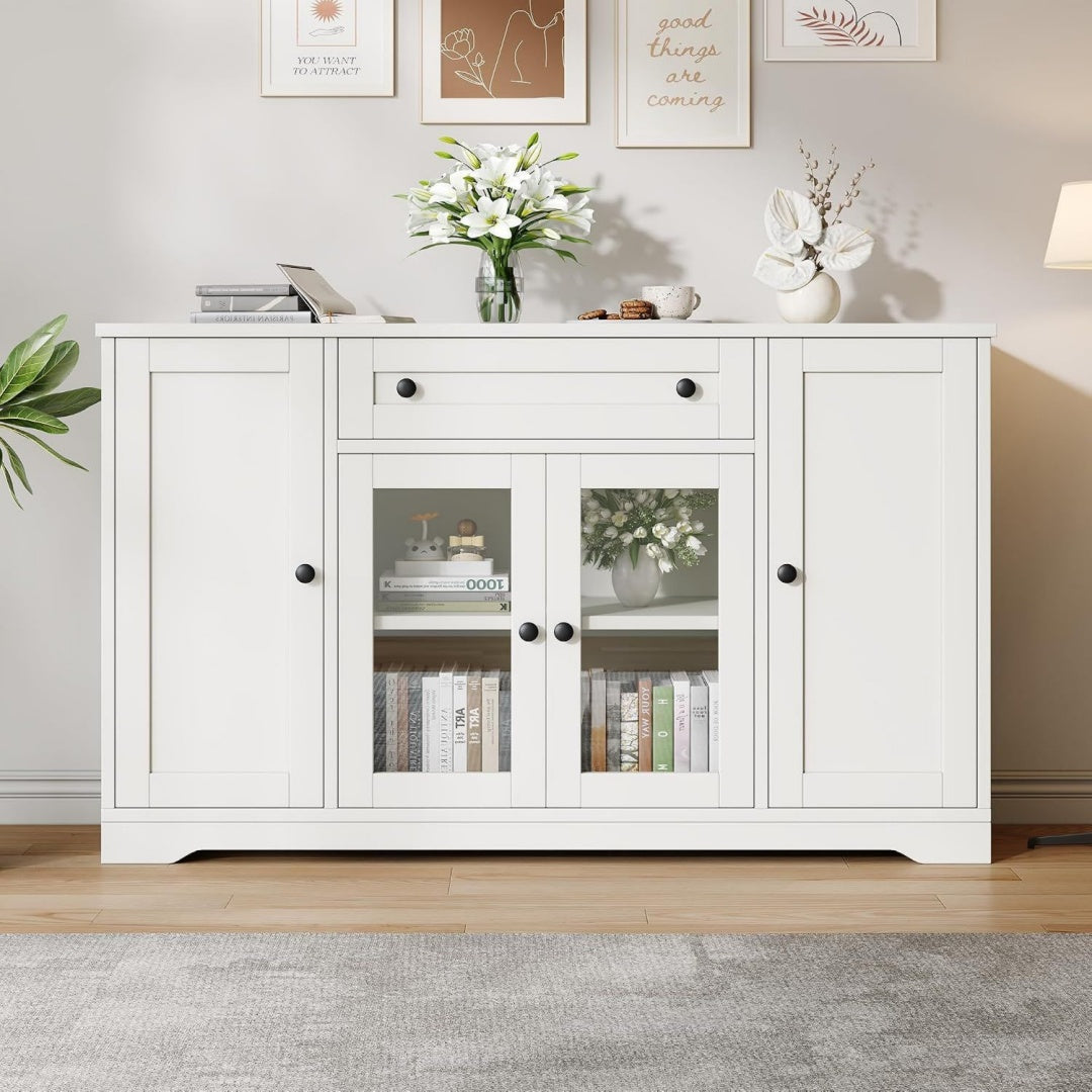 Sideboard verbindet Glastueren und 4 Tueren