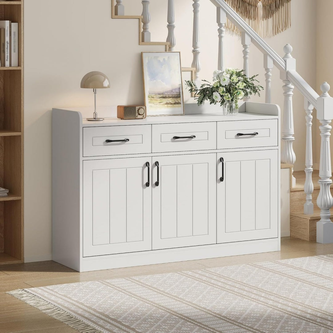 Sideboard mit 3 Tueren, 3 Schubladen und verstellbaren Ablagen